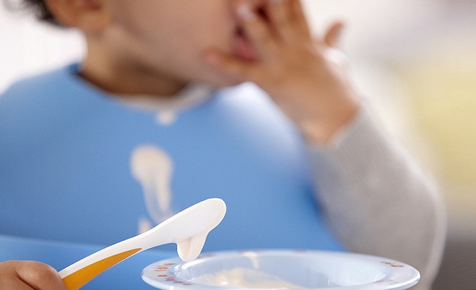 Barn som krånglar med maten – svårigheter under måltider för små barn