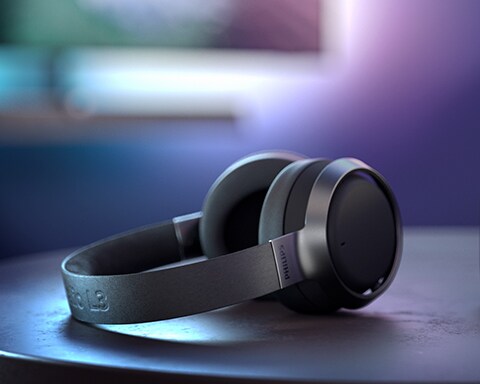 Philips Fidelio-hörlurar och soundbar