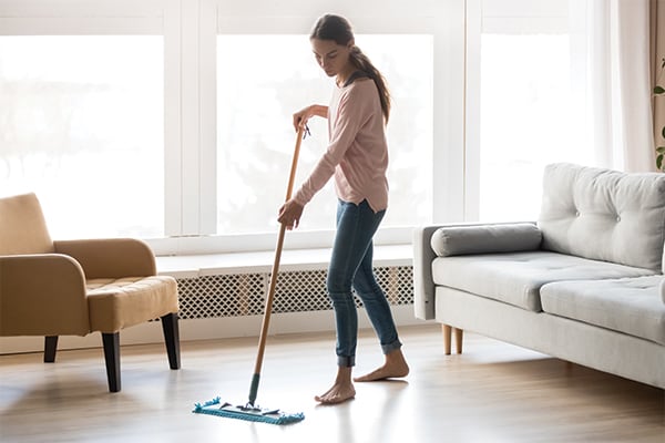 Hur man moppar golvet: alla steg i tur och ordning